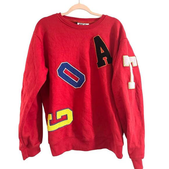 Laced Up by SNEAKGALLERY Red Chenille Patch Spellout GOAT Sweatshirt - Sz Large - Picture 1 of 5